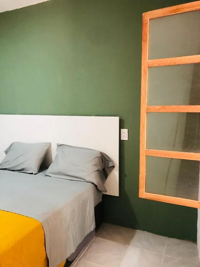 Pensión Hotel Casa Tanah Zapopan México